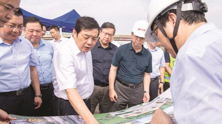 许继伟调研重要交通基础设施项目建设