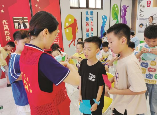 91a9cdb2-98f8-4422-b998-fb70d4405f40