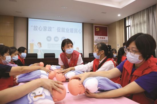 e7ed639c-85cd-4f22-8097-dcd2e29a31c7