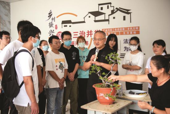 01b347e4-76e3-4b7e-96c2-7524e6bb44a2