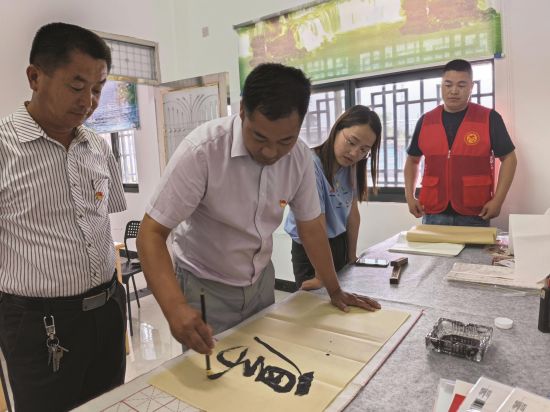 6353e598-590f-454b-b8be-c95743292d50