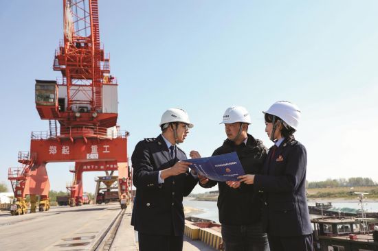 c73f539f-f315-4ccf-b126-55faf7cf4be4