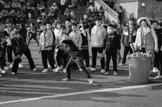 1e410da5-97bf-4131-983c-d7e41d7340a4