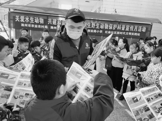 e69a6a2d-dfc0-4685-9742-4af38093e7bd