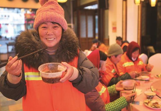 5c0c1ea2-fc4c-4683-b48d-0586808dcc7d