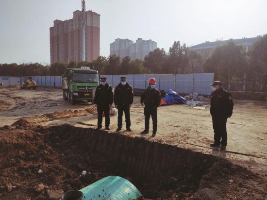 b0dcf903-b177-4629-b1be-2192fd81d38c