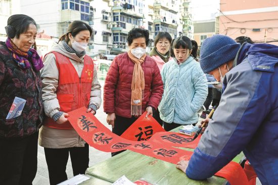 e695651d-5eed-4e13-ad50-a9c5916cbe5e