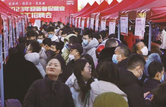 0b2df403-f8e6-4e32-a030-39cf85a9f7c7