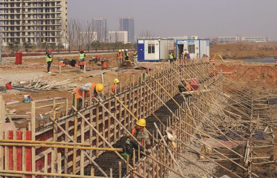 e9753c68-62ff-48f9-98a8-a847e6c5e460