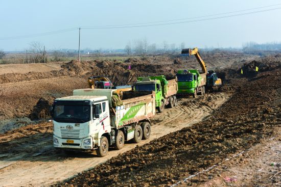 2版)江水调剂解决用水难(1136222)-20230215091038