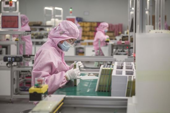 d3bbdc27-8013-40ae-b1d6-3ada3db09cbf