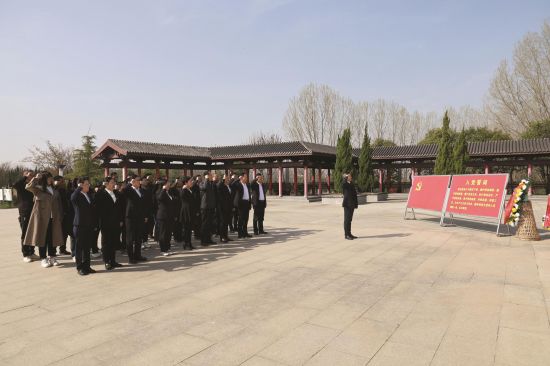 c22a0a62-8286-4869-a656-a441797b8890