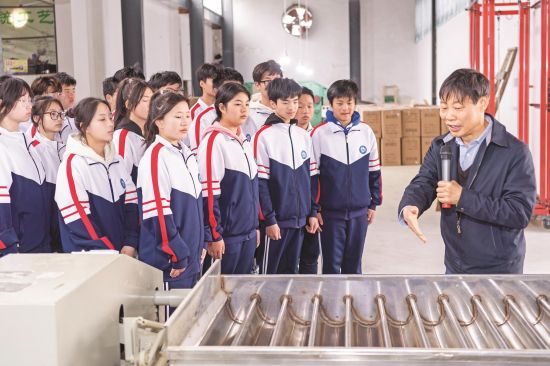 6a3a56b4-07a1-43f3-8407-32865a9f7e55