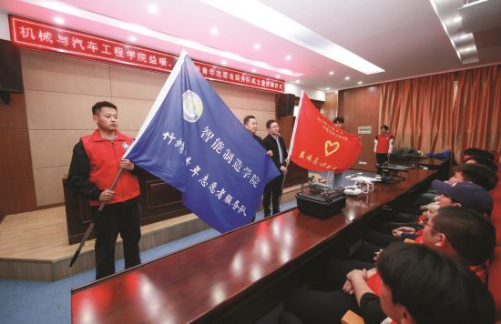 04f4bf8a-83a4-435a-8f5b-6f0804a9f7eb