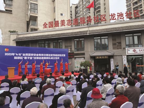 f9c3df25-ad62-4609-a3fd-e9251f4dd1e2