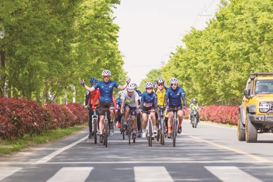 7561fb7b-1632-43cd-89c8-a59e9e056a79