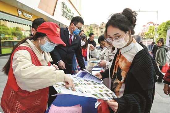 825013f2-5455-4511-bcfd-28701ce6a4e8