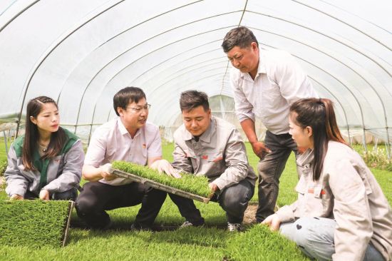 77707104-1a6f-4a87-8564-0f46121b8487