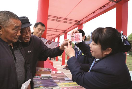 f8e802f3-f70c-4ab7-a3cf-d0dec6e8b7fc