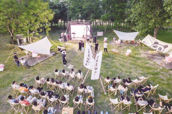 5a76f1d2-4122-4adb-b5b3-ac33358fd606