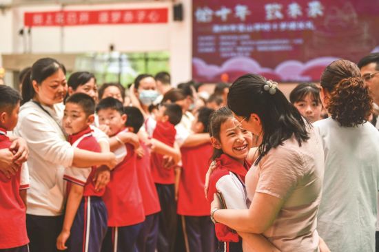 6a949fca-35b3-41ae-8b3b-edb900676c15