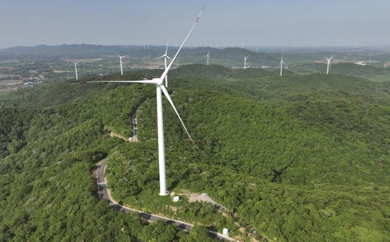 c39cf7ed-b2b9-4e81-82c9-e68e62a945ea