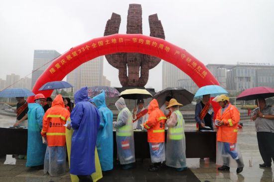 CpYIZmSXqfuAZBxqAAEVtP-PFBU412