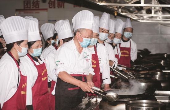 163955a9-e1da-46f9-a12f-9e8a3a75ee30