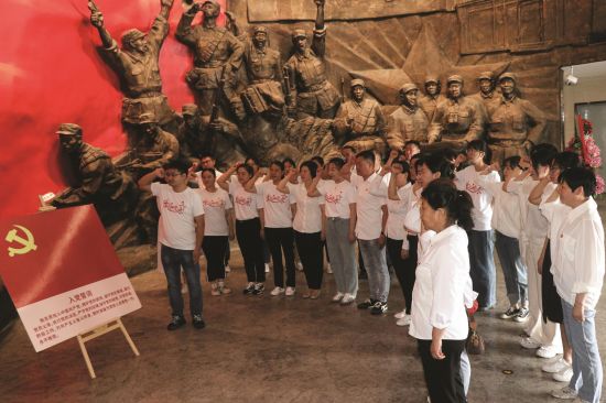 f35c06bd-f3d1-4e23-84c0-5cfdbc1235b1