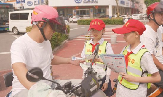 5659857f-9000-4582-bdc8-3a0be1caf0bf