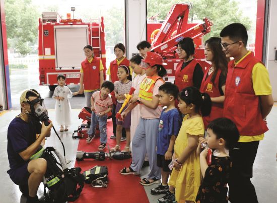 33e3bd0b-4439-4338-87bf-d6836798e9b7