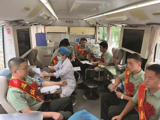 25dc6bc8-d538-45c2-8e29-98fcae3841c3