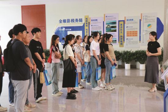 67a66776-ca64-47b0-8593-7602eaa86d27