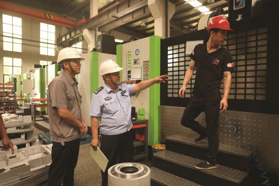 f9462490-a613-4b97-bd36-24bf720d67e1