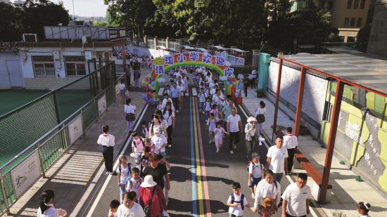 1cefb293-40f4-42d8-a71c-7232058bfc1d