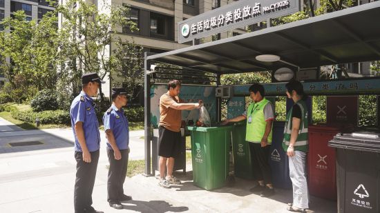 e55534ce-a95a-4d15-b406-c58ffc5371ce