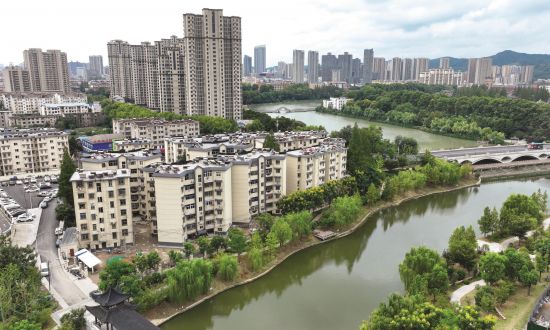 15105514-93bc-46f2-ba1f-a258d3e44347