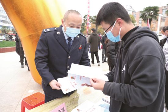 212cacb2-0579-4790-818f-a100812cbbbc