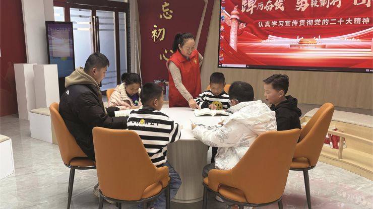 红色教育润心田