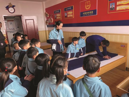 86dff3ae-cc4e-4b3d-b80a-45322c738ccf