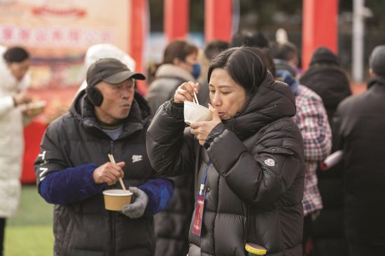 381a9cf0-c6a1-42ec-9f61-eada4420d8a0