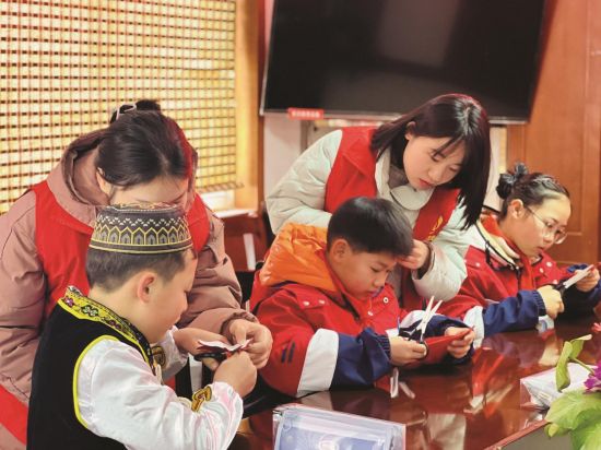 23cfc551-8791-4427-8a5b-0fa50b6e1378