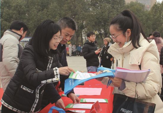 0d01f5d6-b1fe-4a81-b09c-f403ab56620e