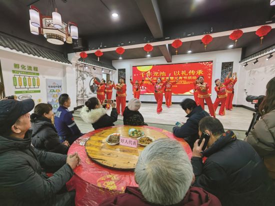 fe1c3ed7-0d17-4cc4-b67e-12cc5258976f