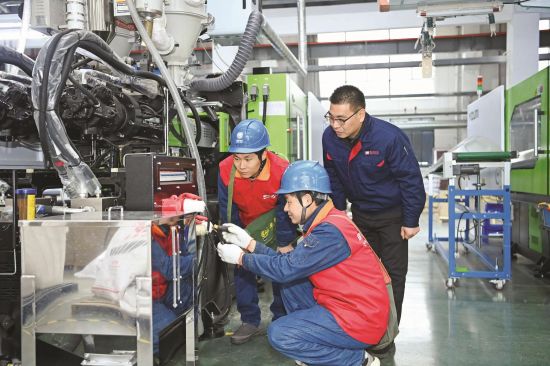 27d1604c-4d90-4801-b914-5c6b1629955a