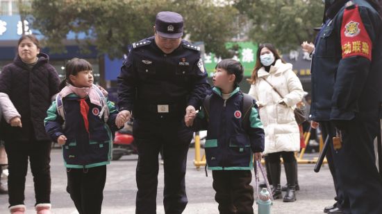 7bf146d8-caee-468b-911c-e89de6345947