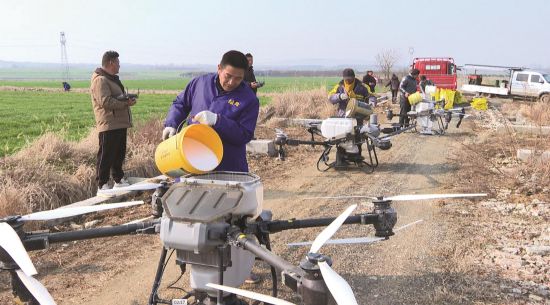 e90ca7ed-e806-4215-9774-cee0018b08f6