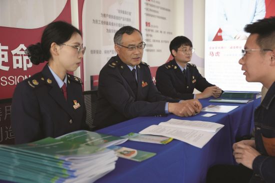 30d97c6e-876a-475a-880d-8de886726ac9