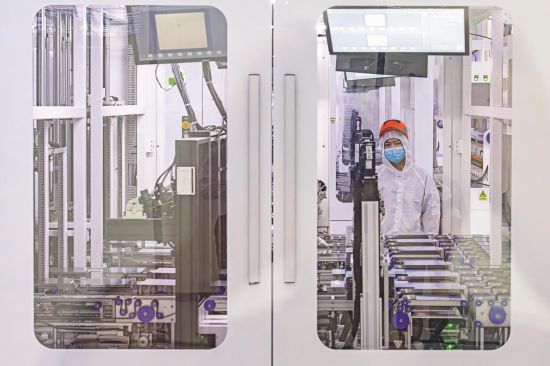 03c33145-6d84-4b33-85d8-0735aa98d5f9