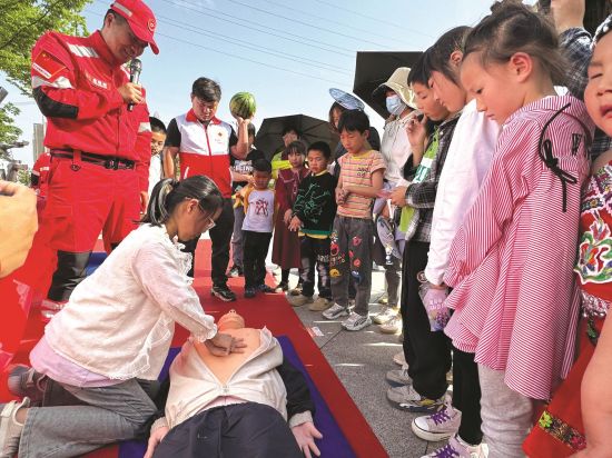 ef44a239-5f6e-409a-852e-af71db89d08e